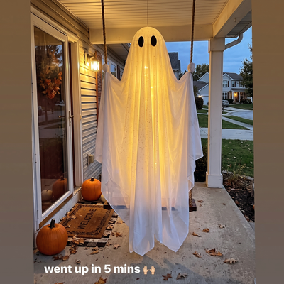 Halloween Swinging Ghost