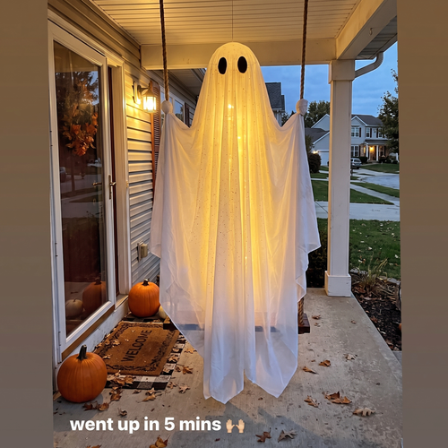 Halloween Swinging Ghost